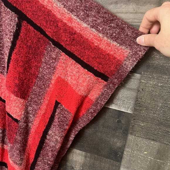 Cozy Reds with Black Zozo Poncho - Picture 3 of 5